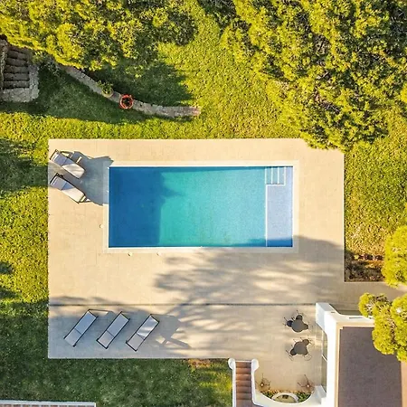 Amazing In With Kitchenette Marbella